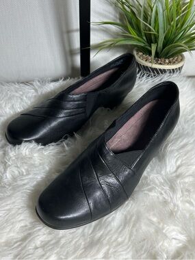 Clarks Black Slip-On Casual Loafers